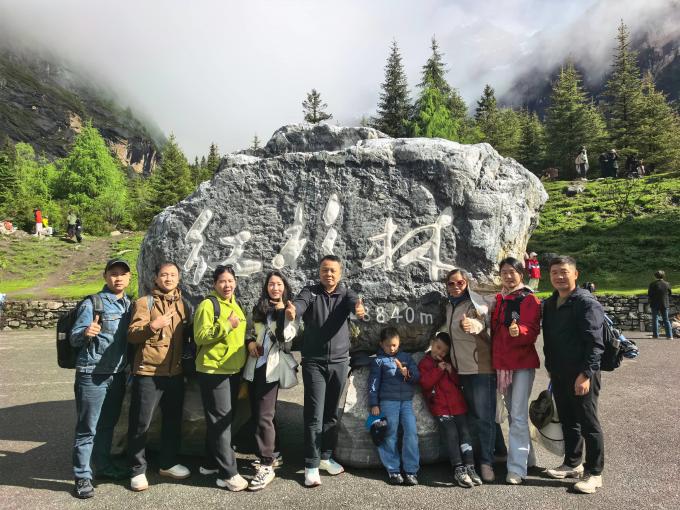 latest company case about Joy in Sichuan, Jiuzhaigou: Where Our Sales Team's Laughter Echoed Our Xise Culture